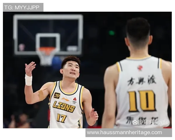 CBA精彩对决回放北京队与广厦队激烈碰撞全场回顾